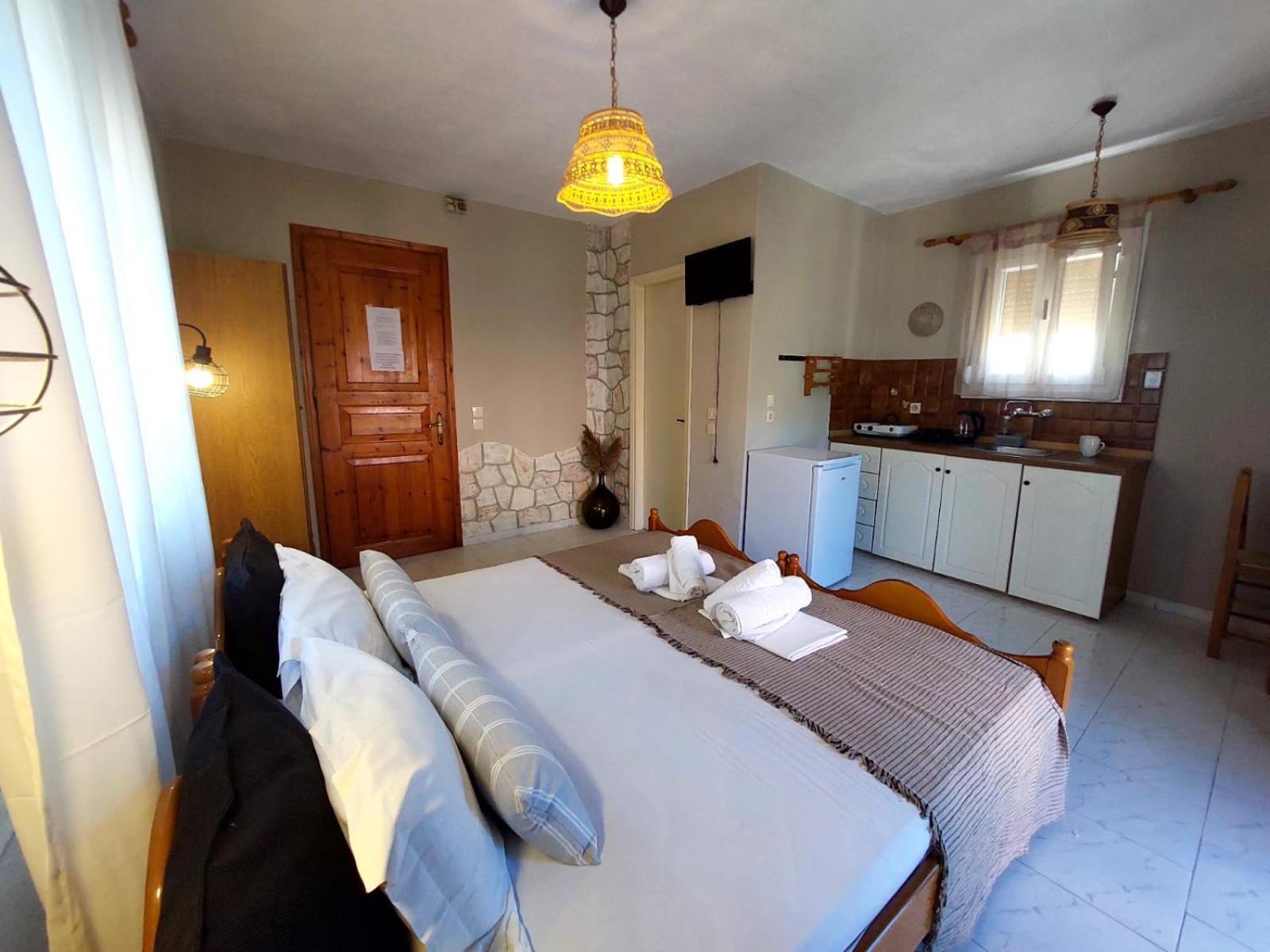 Georgia Apartments Stafylos Dış mekan fotoğraf