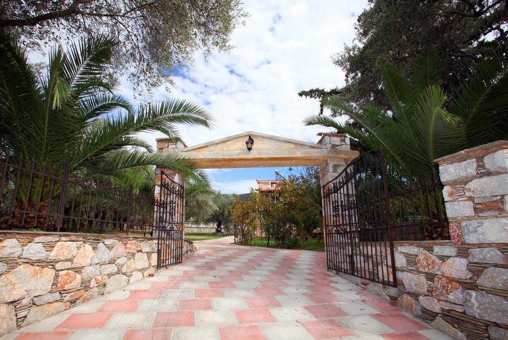 Georgia Apartments Stafylos Dış mekan fotoğraf